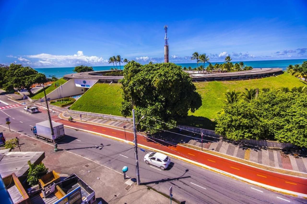 Israel Tambau- Apto Luxuoso- Em Frente Ao Mar Com Varanda, Joao Pessoa
